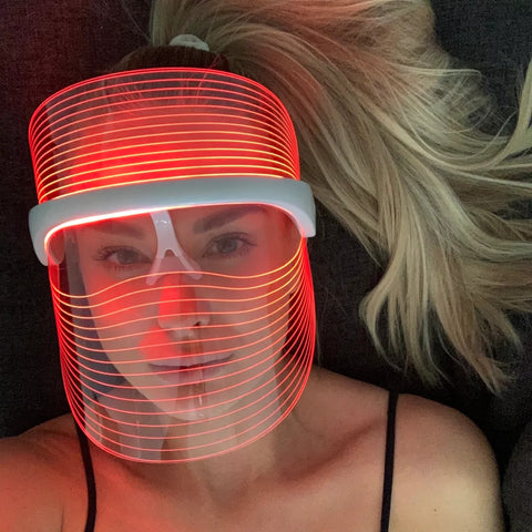 Genève™ LED Therapy Mask v3